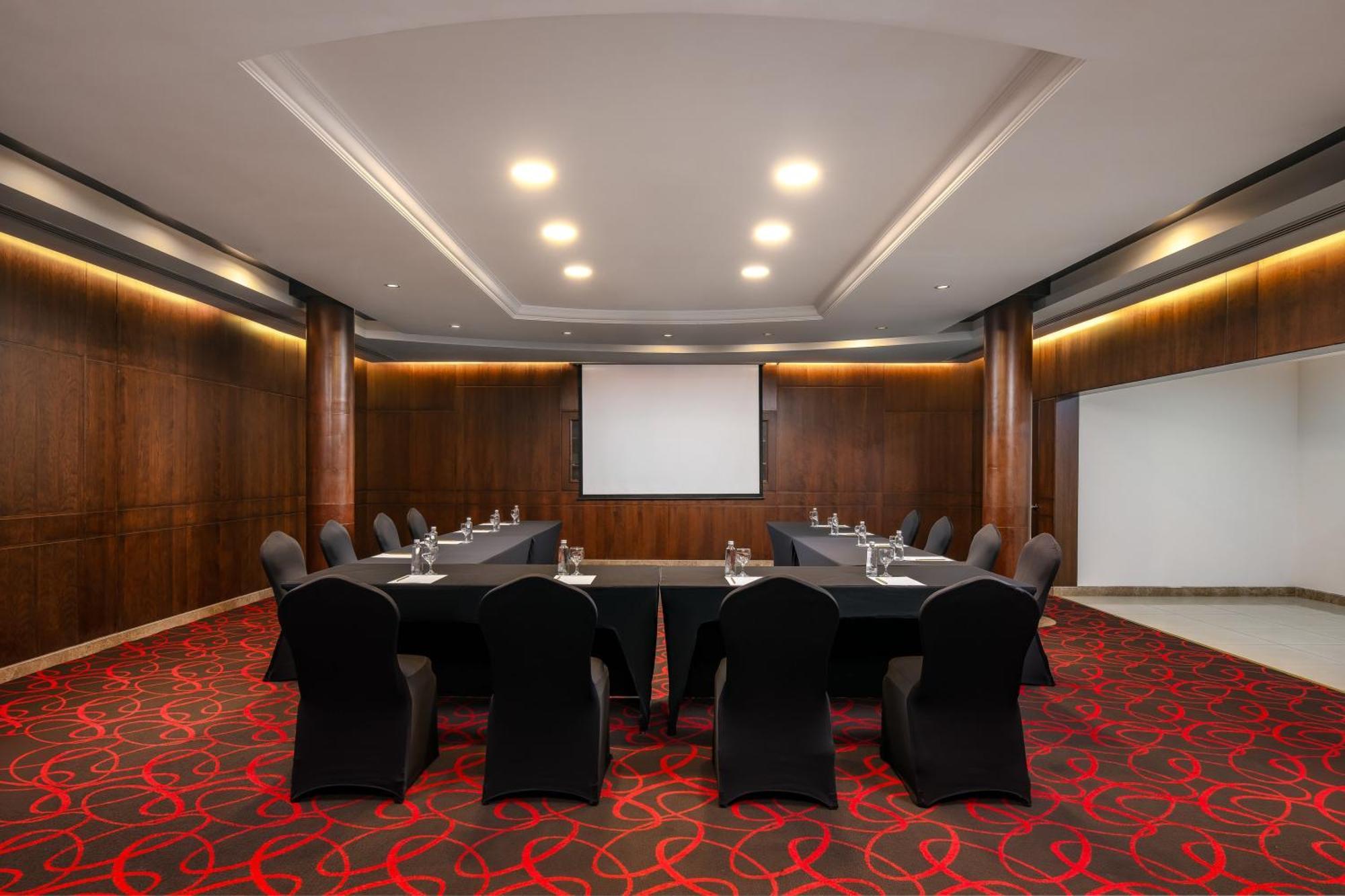 Carlton Al Moaibed Hotel Dammam Dış mekan fotoğraf Meeting room