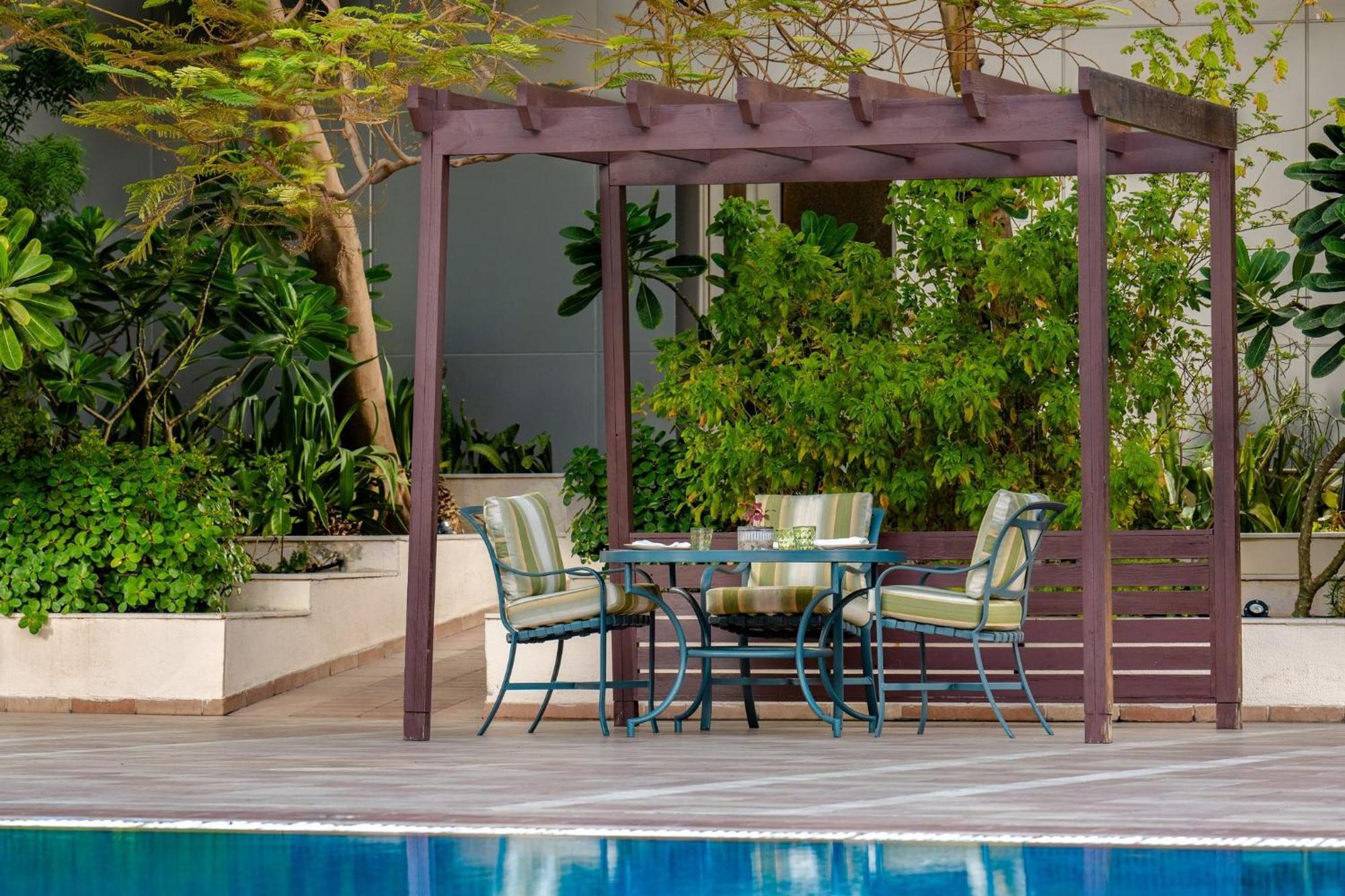 Carlton Al Moaibed Hotel Dammam Dış mekan fotoğraf Pergola