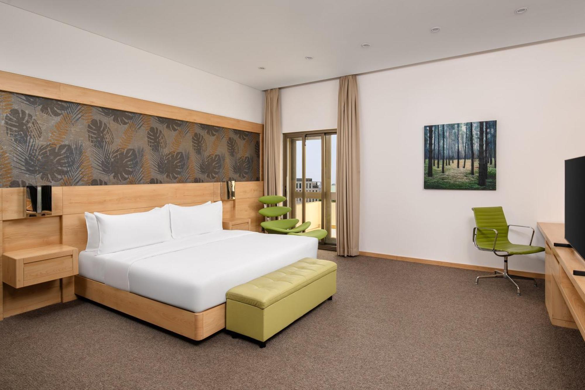 Carlton Al Moaibed Hotel Dammam Dış mekan fotoğraf A room at the hotel