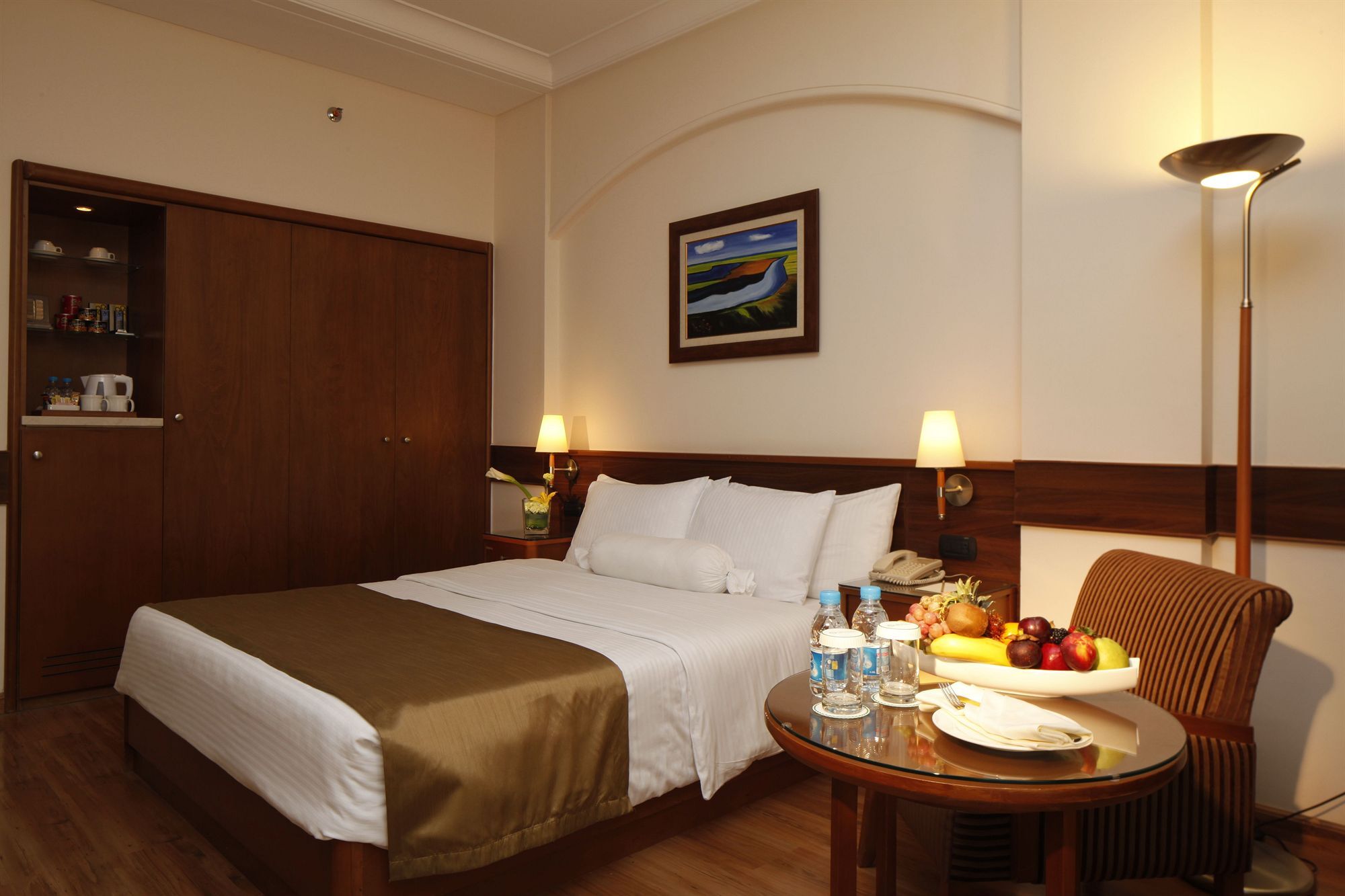 Carlton Al Moaibed Hotel Dammam Dış mekan fotoğraf A room at the hotel