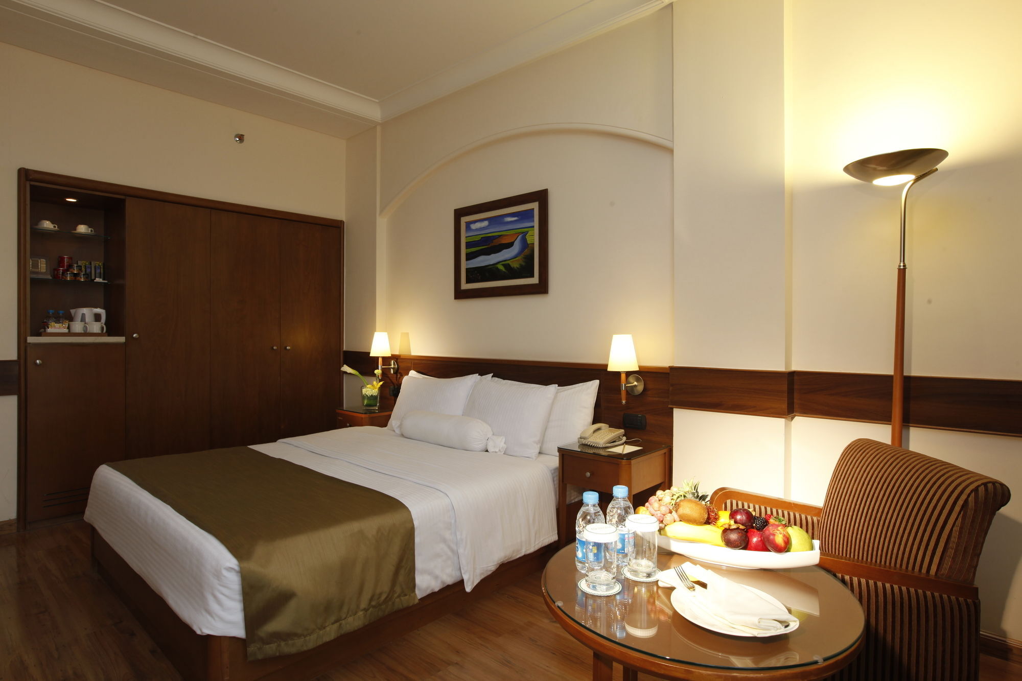 Carlton Al Moaibed Hotel Dammam Dış mekan fotoğraf A room at the hotel